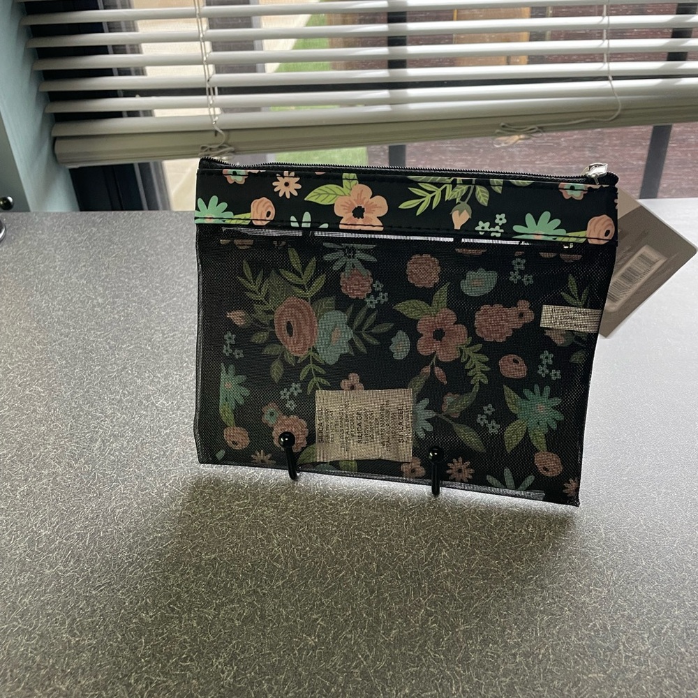 Floral Mesh Zipper Pouch Notions 2 piece bag set